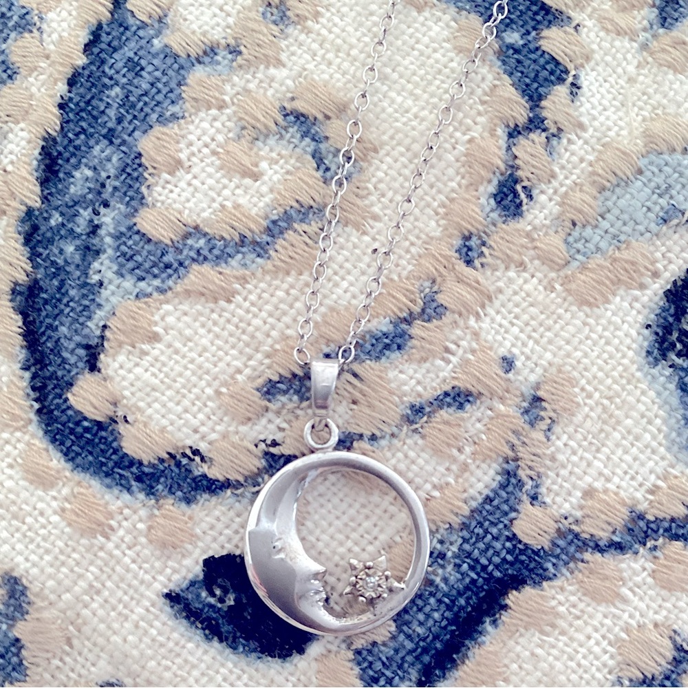 925 Sterling Silver Moon necklace